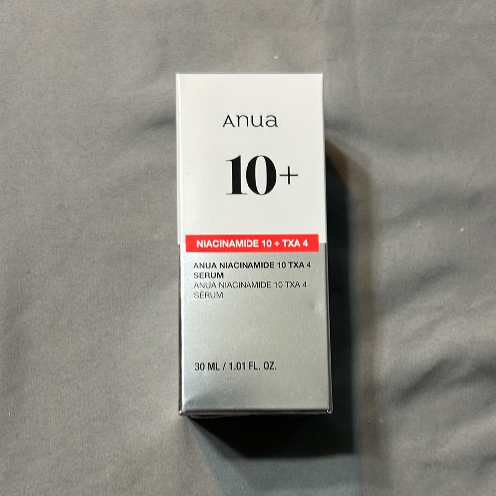 Niacinamide 10+ TXA 4 Serum - Silver and Red